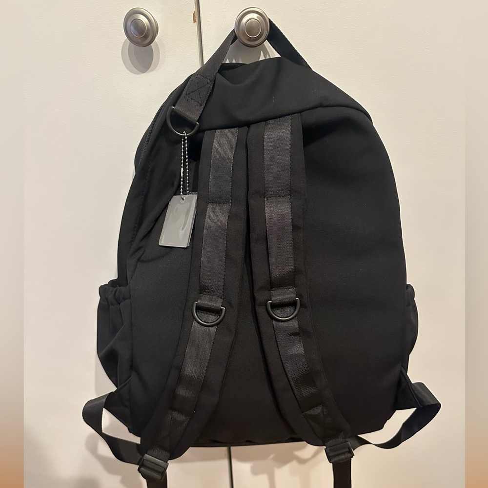 Robin Ruth Black Backpack - Picture 4 of 6
